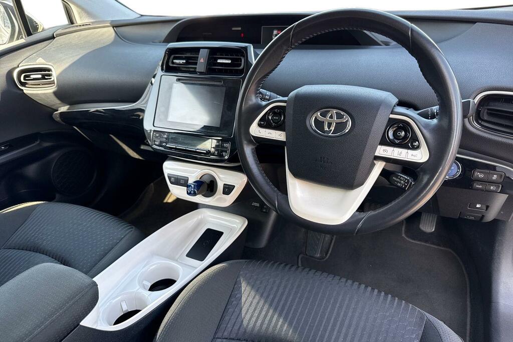 Toyota Prius+ Business Edition Plus White #13