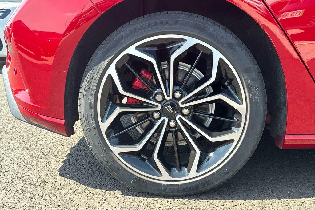 Ford Focus 1.0 Ecoboost Hybrid Mhev 155 St-line X Edition Red #6