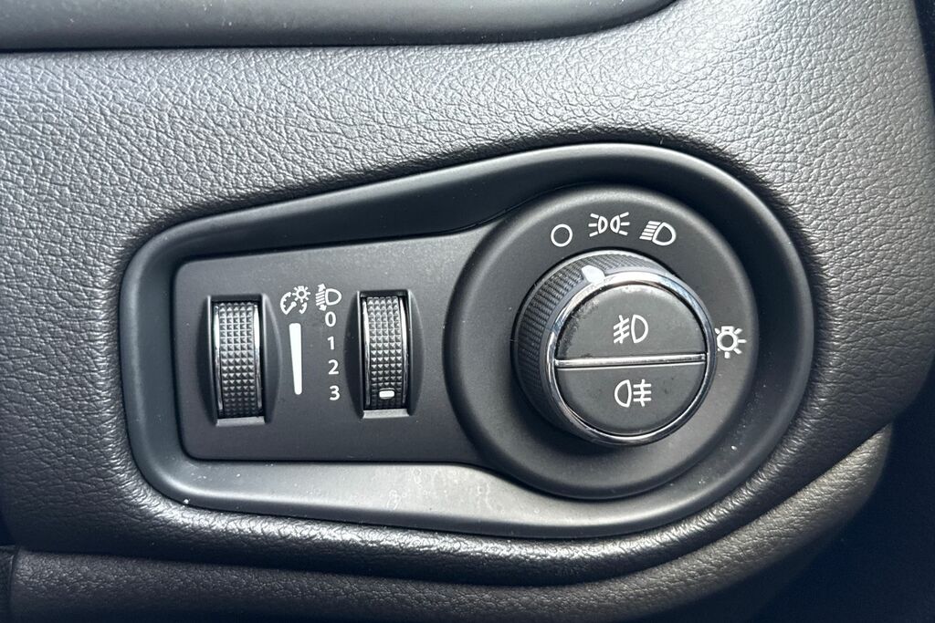 Jeep Renegade 1.3 T4 Gse Night Eagle II Ddct Black #33