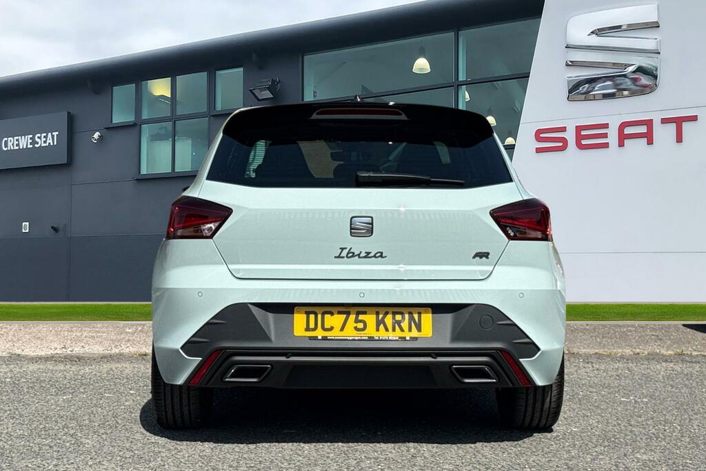 Seat Ibiza 1.0 Tsi 115 Se Technology Dsg White #4