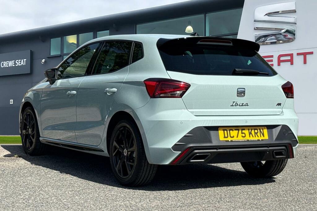 Seat Ibiza 1.0 Tsi 115 Se Technology Dsg White #2