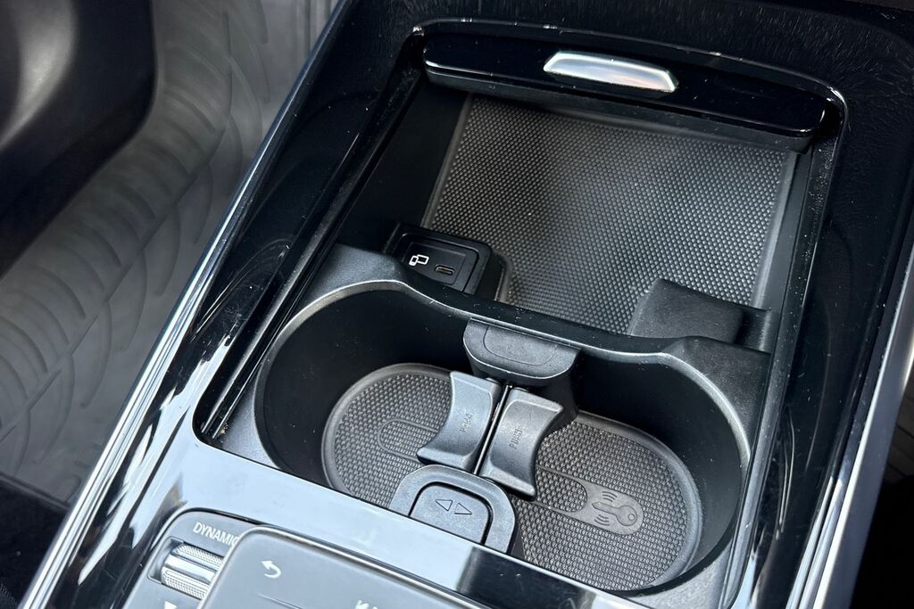 Mercedes-Benz GLB Class Glb 220D 4Matic Amg Line Prem Plus 8G-tronic Grey #52