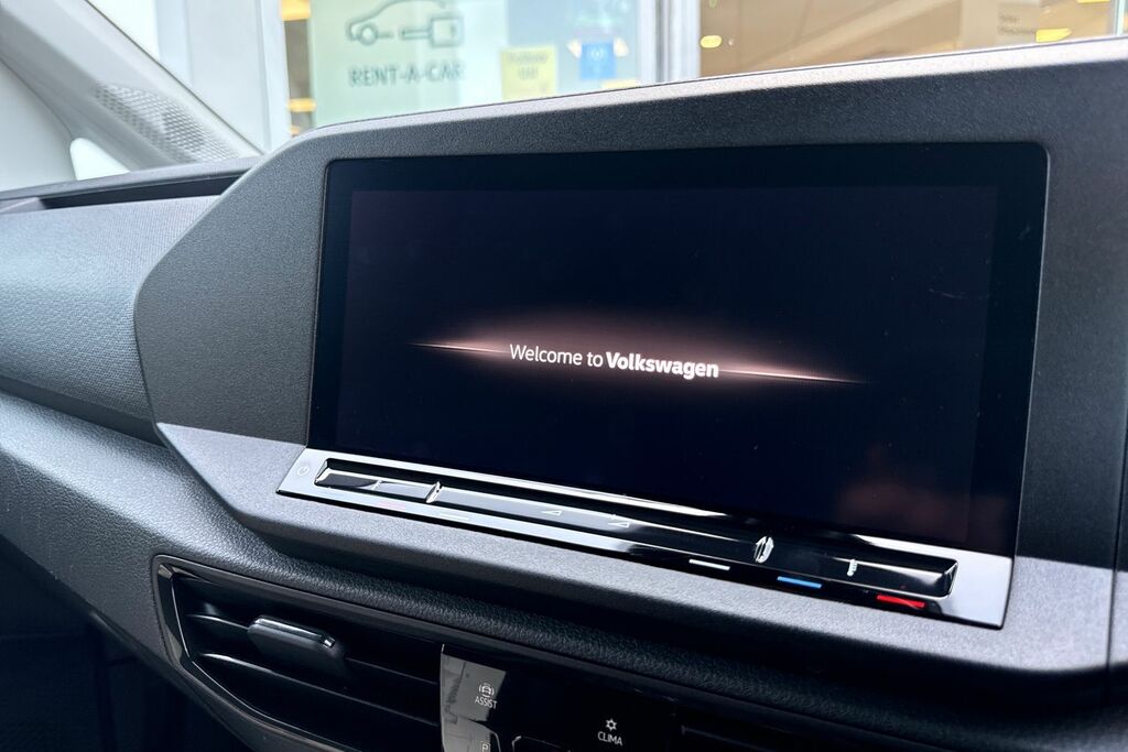Volkswagen Caddy C20 Cargo Commerce Pro 122 Ps 2.0 Tdi 7Sp Dsg - Le Black #36