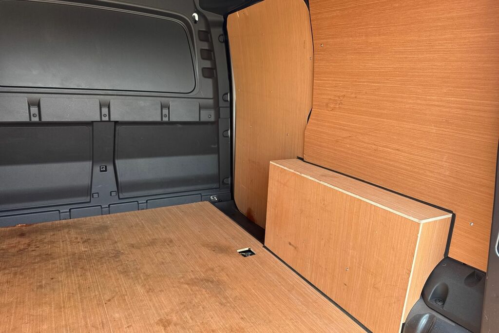 Volkswagen Caddy C20 Cargo Commerce Pro 122 Ps 2.0 Tdi 7Sp Dsg - Le Black #25