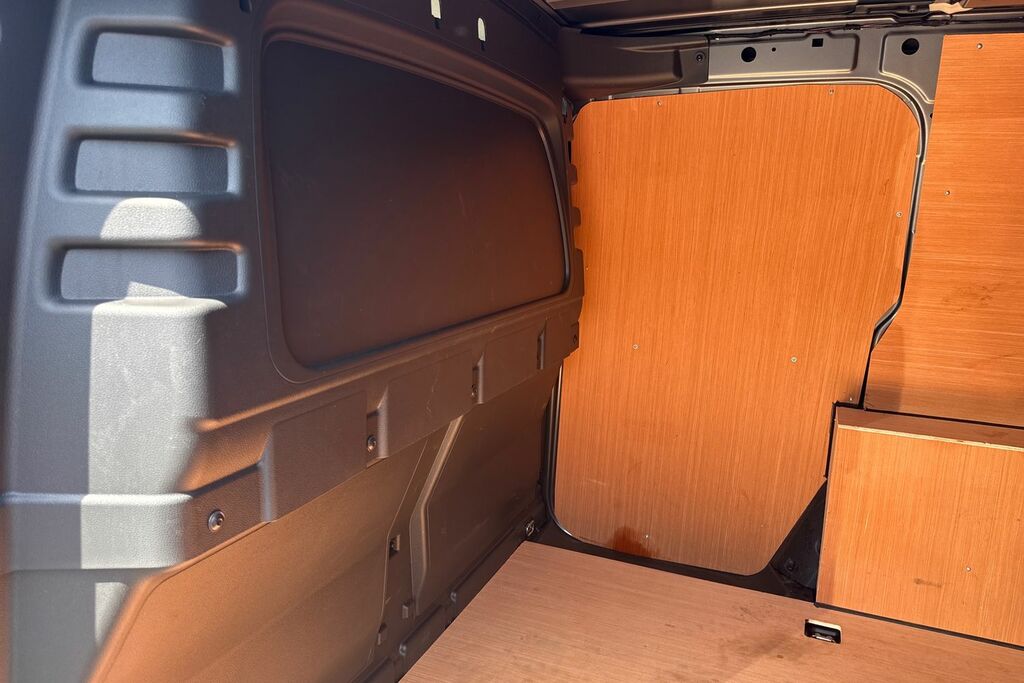 Volkswagen Caddy C20 Cargo Commerce Pro 122 Ps 2.0 Tdi 7Sp Dsg - Le Black #28