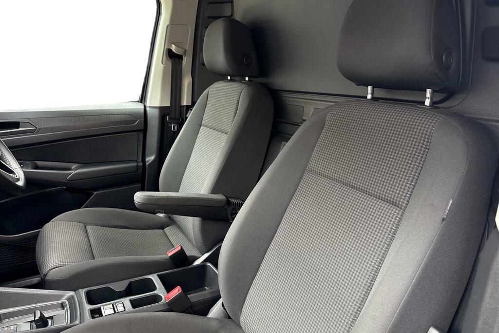 Volkswagen Caddy C20 Cargo Commerce Pro 122 Ps 2.0 Tdi 7Sp Dsg - Le Black #15