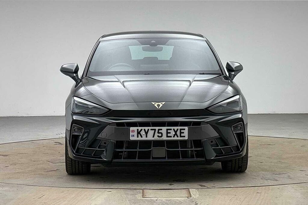 Cupra Leon 2.0 Tsi 300 Vz3 Dsgpanoramic Sunroof White #7