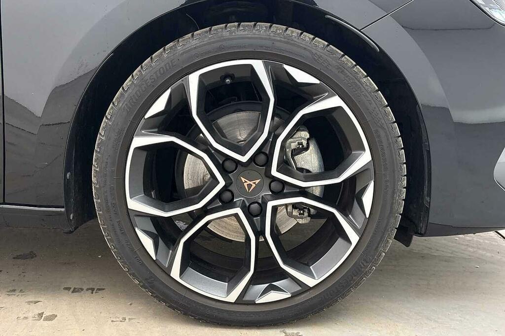 Cupra Leon 1.5 Tsi 150 V1 Black #5