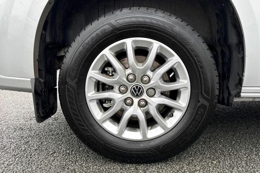 Volkswagen Transporter 2.0 Tdi 110 Commerce Plus Van White #10