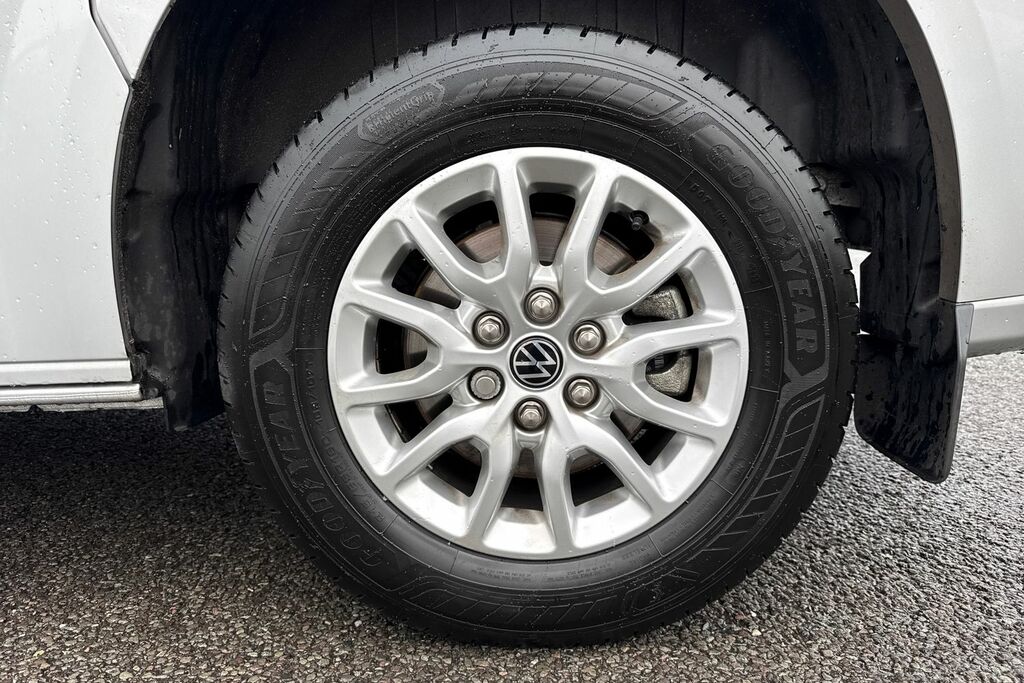 Volkswagen Transporter 2.0 Tdi 110 Commerce Plus Van White #11