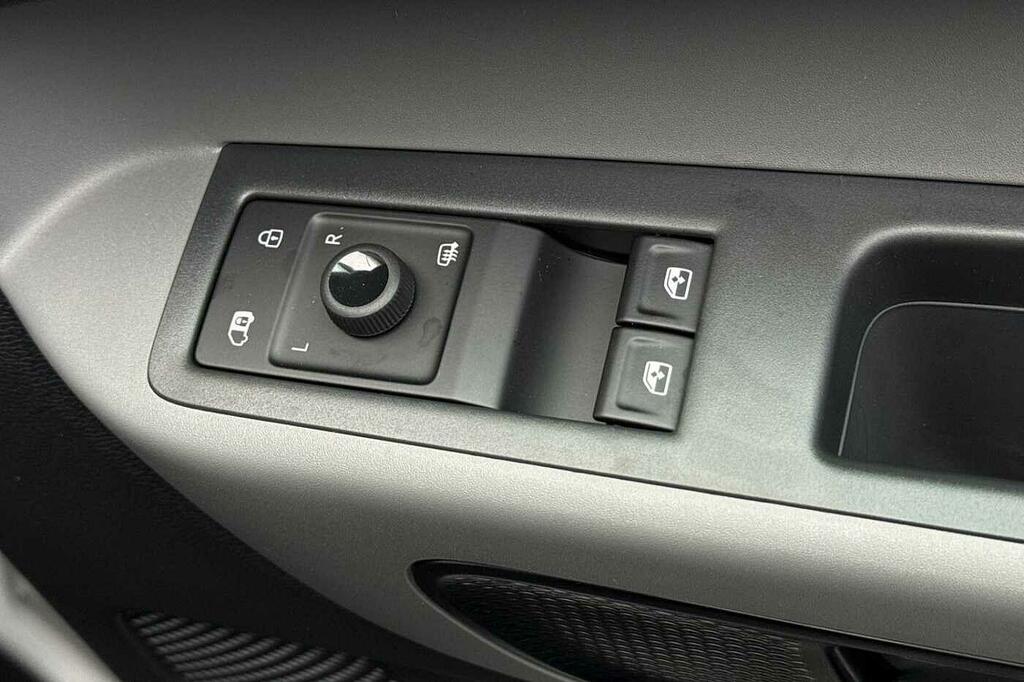Volkswagen ID.Buzz 210Kw Commerce 79Kwh  #15