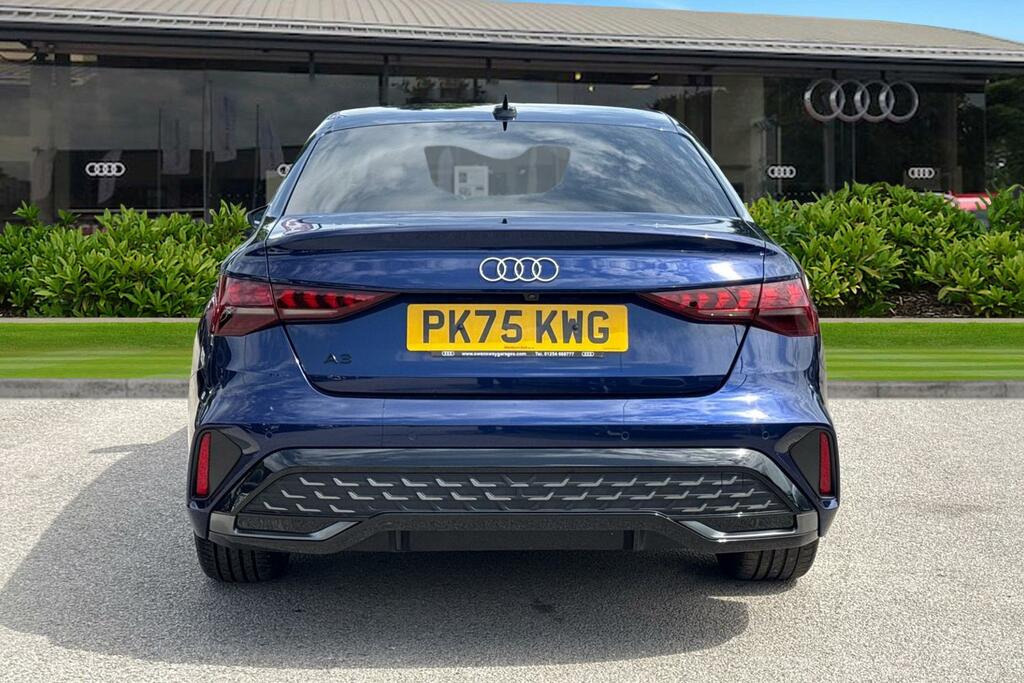 Audi A3 S Line Tfsi 116 Ps S Tronic PK75KWG Blue #4