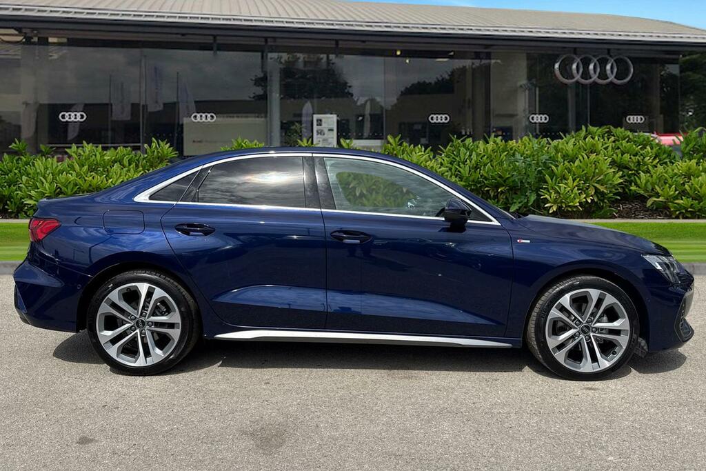 Audi A3 S Line Tfsi 116 Ps S Tronic PK75KWG Blue #3