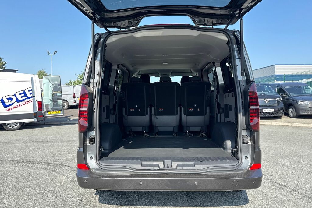 Volkswagen Transporter 2.0 Tdi 150 Commerce Pro Kombi Van Grey #6