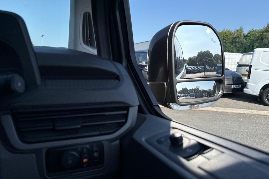 Volkswagen Transporter 2.0 Tdi 110 Commerce Plus Van Blue #20