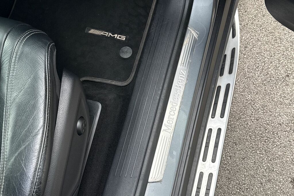 Mercedes-Benz GLE Class  Black #32