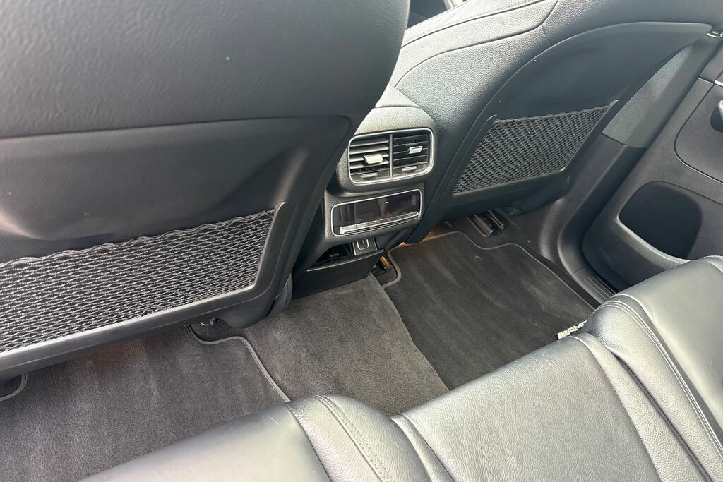 Mercedes-Benz GLE Class  Black #30