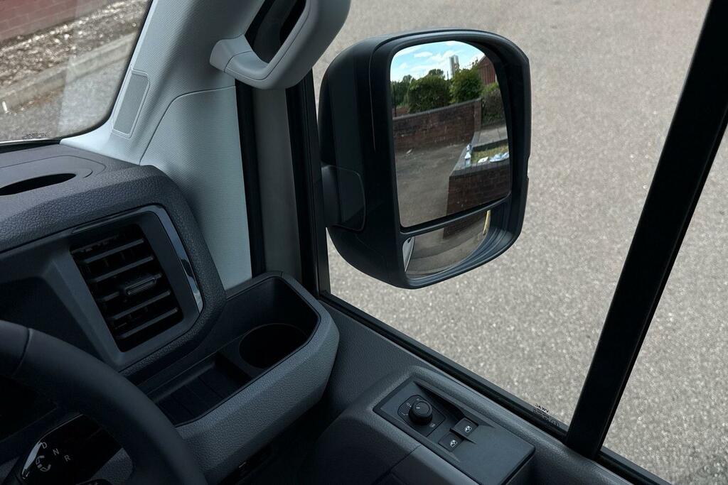 Volkswagen Crafter Cr35 Panel Van Commerce Plus Xlwb 177 Ps 2.0 Tdi 6 White #16