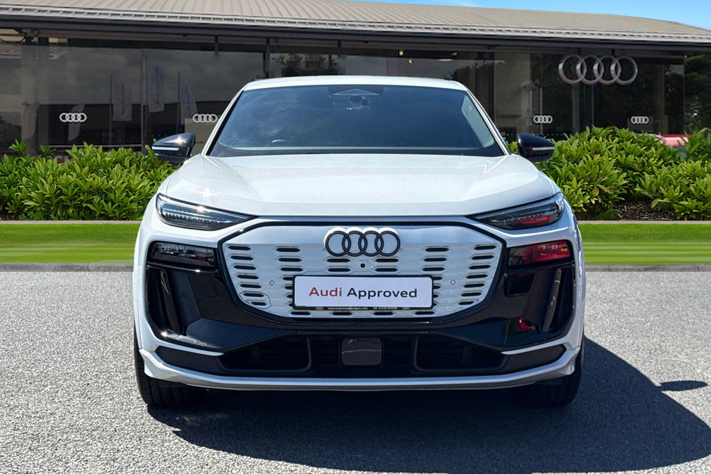 Audi Q6 E-Tron Q6 Suv Edition 1 E-tron Quattro 285,00 Kw White #5