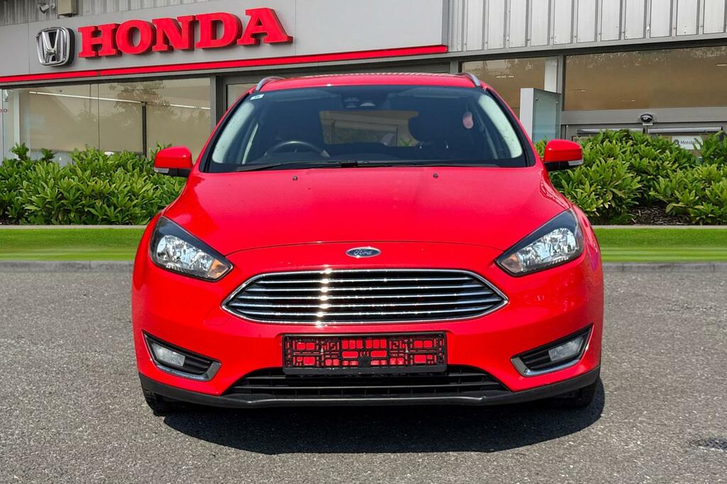 Ford Focus 1.6 Titanium Powershift Euro 6 Red #4