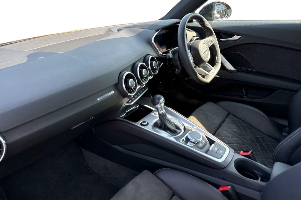 Audi TT Audi Tt Roadster Black Edition 40 Tfsi 197 Ps S Tr Black #14