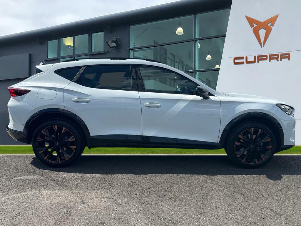 Cupra Formentor 1.5 Etsi 150 V3 Dsg White #3