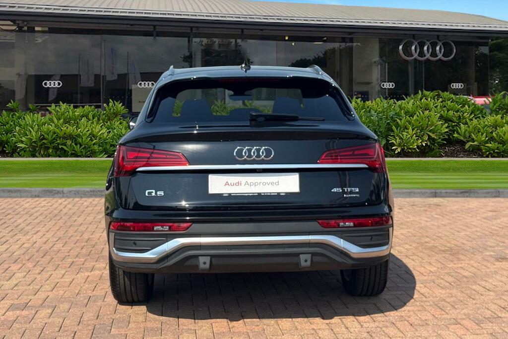 Audi Q5 S Line 45 Tfsi Quattro 265 Ps S Tronic GL24YTY Black #4