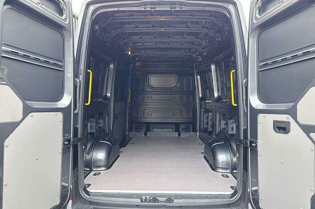 Volkswagen Crafter 2.0 Tdi 140Ps Commerce Plus High Roof  #9