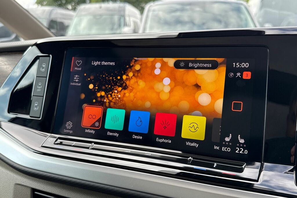 Volkswagen Multivan 1.4 Tsi 13Kwh Life Mpv Plug In Hybrid D Black #11