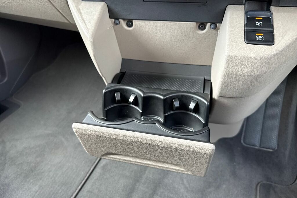 Volkswagen Multivan 1.4 Tsi 13Kwh Life Mpv Plug In Hybrid D Black #58