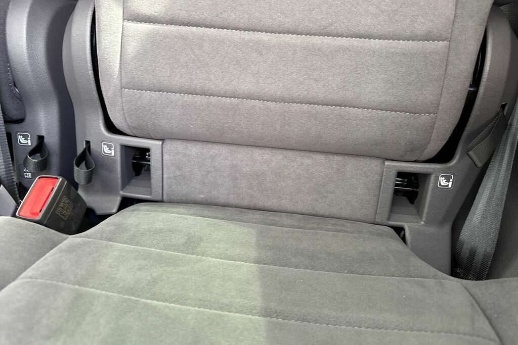 Volkswagen Multivan 1.4 Tsi 13Kwh Life Mpv Plug In Hybrid D Black #40