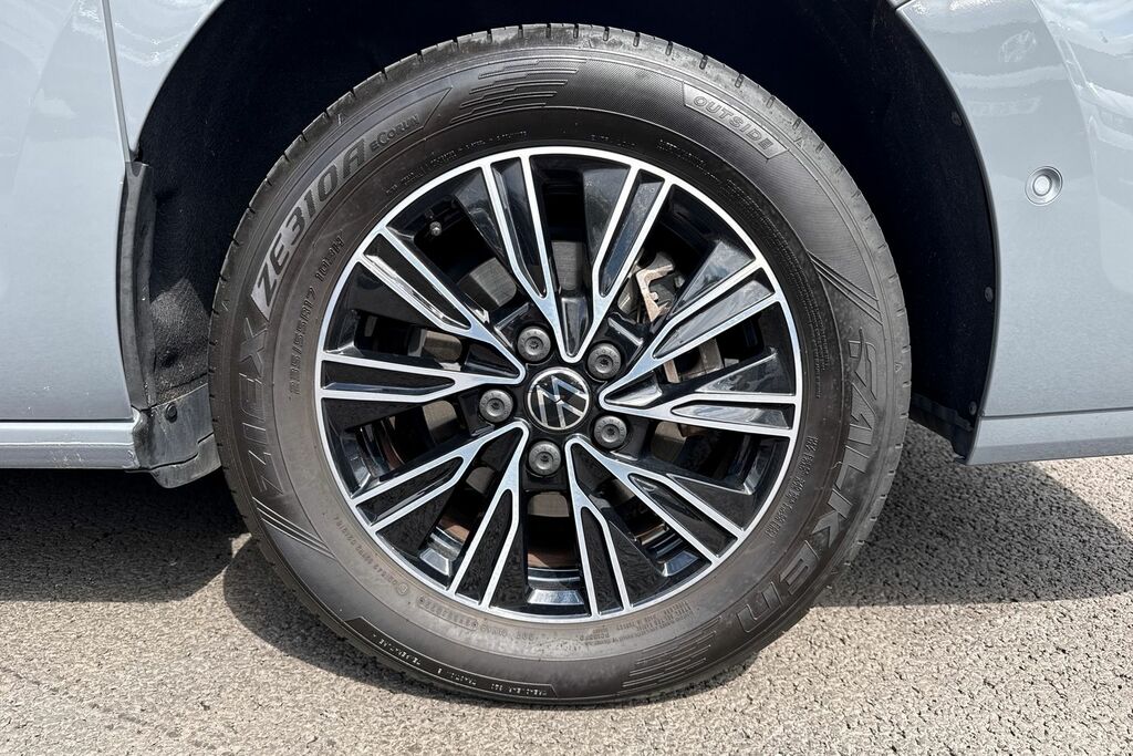 Volkswagen Multivan 1.4 Tsi 13Kwh Life Mpv Plug In Hybrid D Black #22