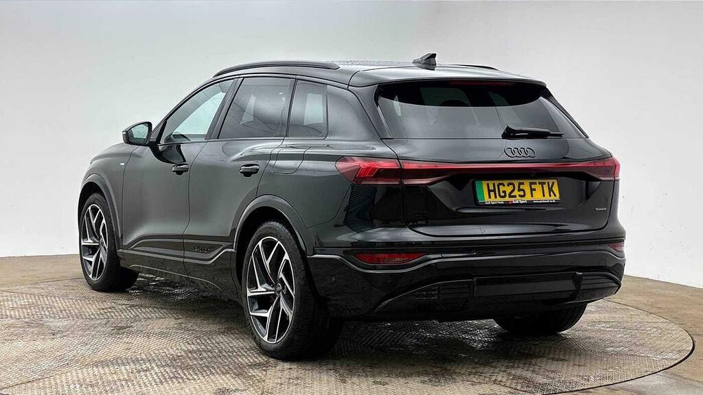 Audi Q6 E-Tron 285Kw Quattro 100Kwh Edition 1 Black #3