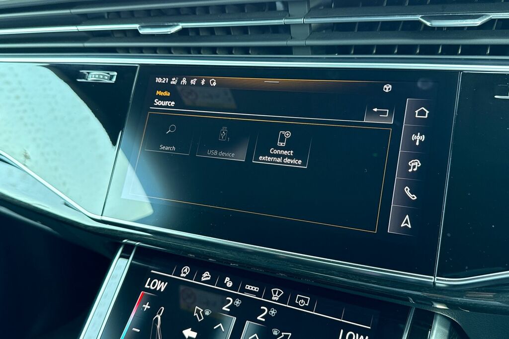 Audi Q8 Suv Launch Edition 55 Tfsi Quattro 340 Ps Tiptroni Black #36