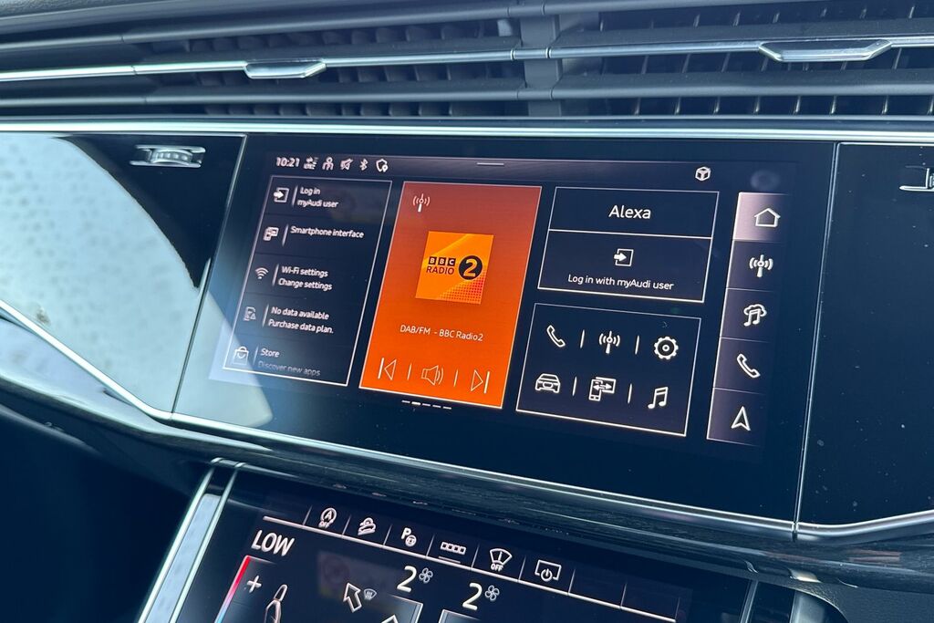 Audi Q8 Suv Launch Edition 55 Tfsi Quattro 340 Ps Tiptroni Black #31