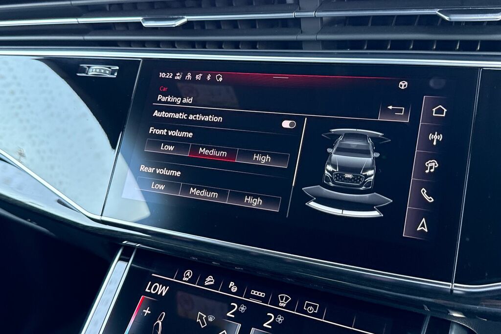 Audi Q8 Suv Launch Edition 55 Tfsi Quattro 340 Ps Tiptroni Black #43
