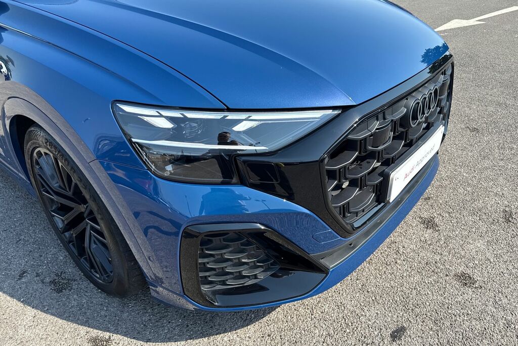 Audi Q8 Suv Launch Edition 55 Tfsi Quattro 340 Ps Tiptroni Black #8