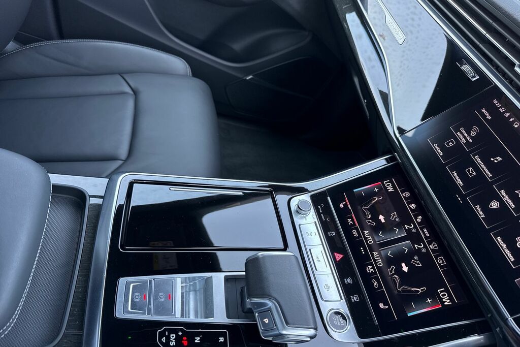 Audi Q8 Suv Launch Edition 55 Tfsi Quattro 340 Ps Tiptroni Black #22