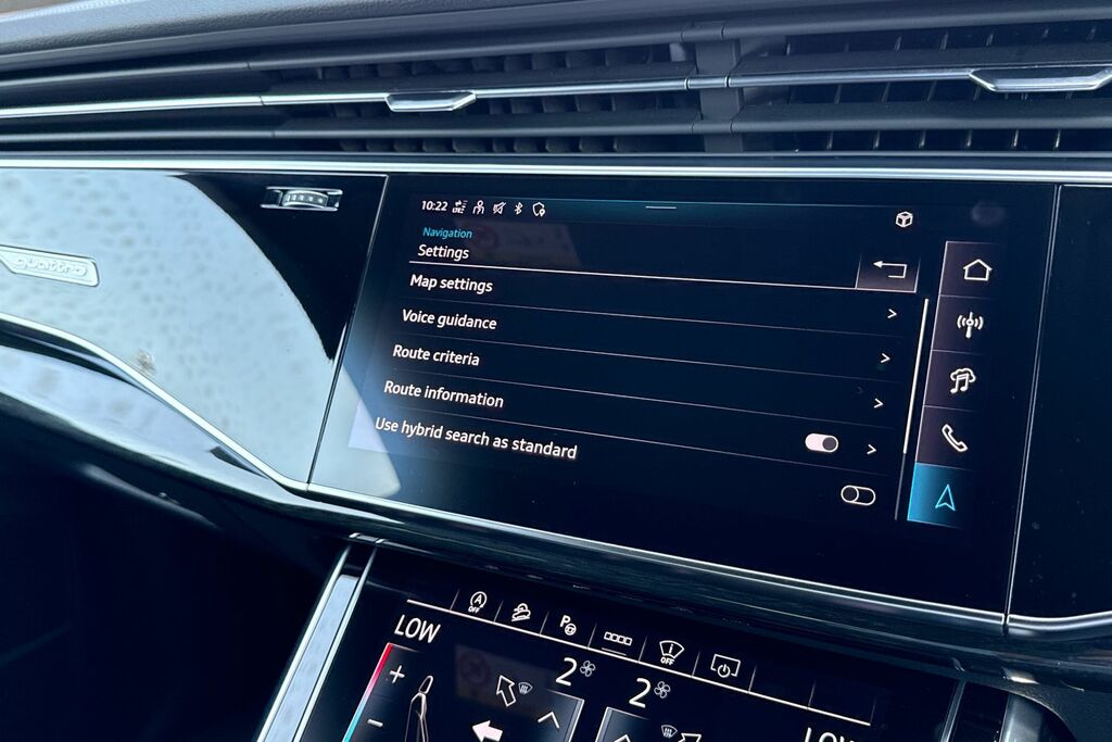 Audi Q8 Suv Launch Edition 55 Tfsi Quattro 340 Ps Tiptroni Black #39
