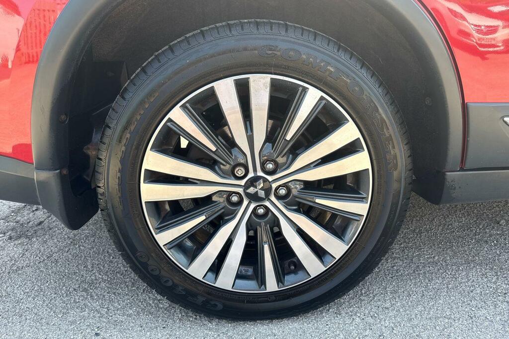 Mitsubishi Outlander 2.4H Twinmotor 13.8Kwh 5Hs Black #23
