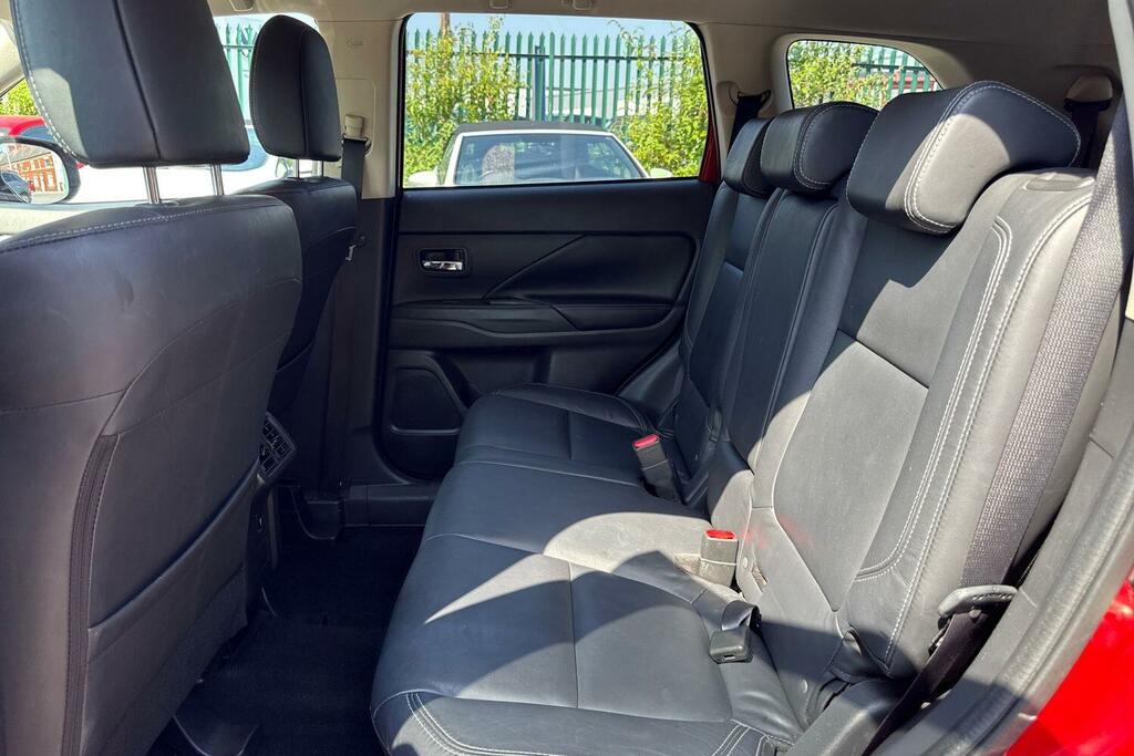 Mitsubishi Outlander 2.4H Twinmotor 13.8Kwh 5Hs Black #35