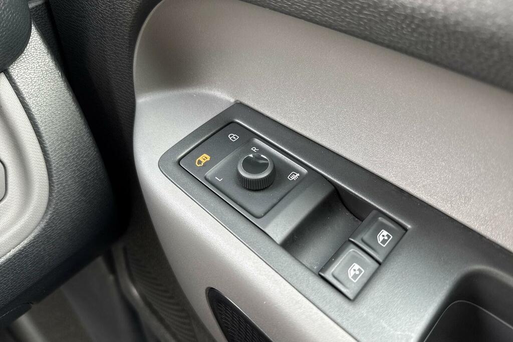 Volkswagen ID.Buzz Pro 86Kwh Life Mpv Orange #33