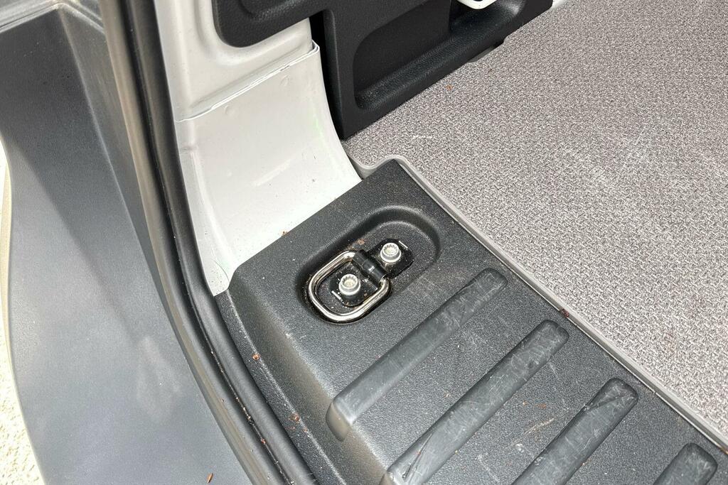 Volkswagen ID.Buzz Pro 86Kwh Life Mpv Orange #29
