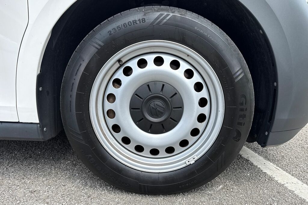 Volkswagen ID.Buzz Pro 86Kwh Life Mpv Silver #9