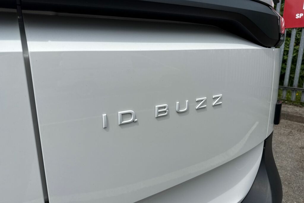 Volkswagen ID.Buzz Pro 86Kwh Life Mpv Silver #28