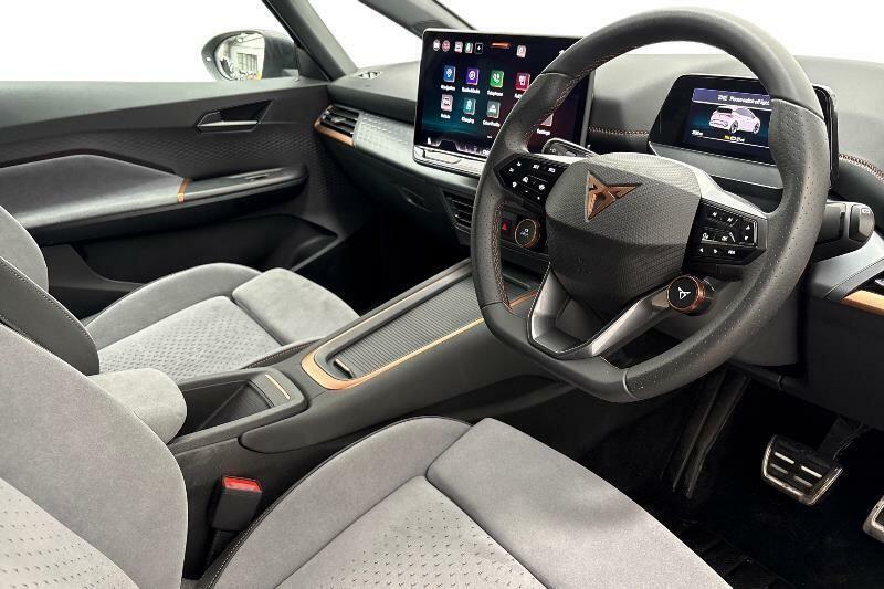 Cupra Born E-boost 59Kwh V3 Silver #6