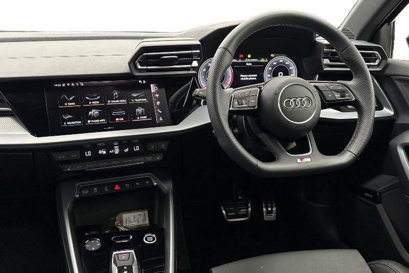Audi A3 1.5 Tfsi 116 S Line S Tronic Black #2