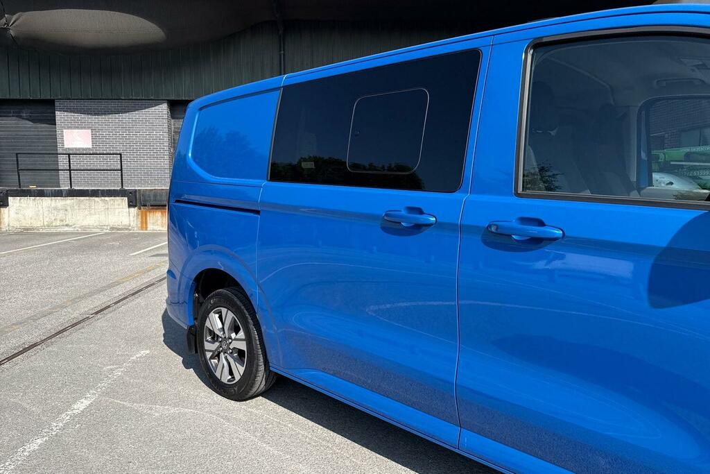 Volkswagen E-Transporter T34 Lwb 160Kw 65Kwh Commerce Pro YX75MFV Grey #29
