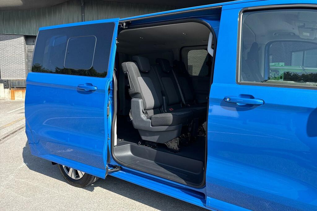 Volkswagen E-Transporter T34 Lwb 160Kw 65Kwh Commerce Pro YX75MFV Grey #30