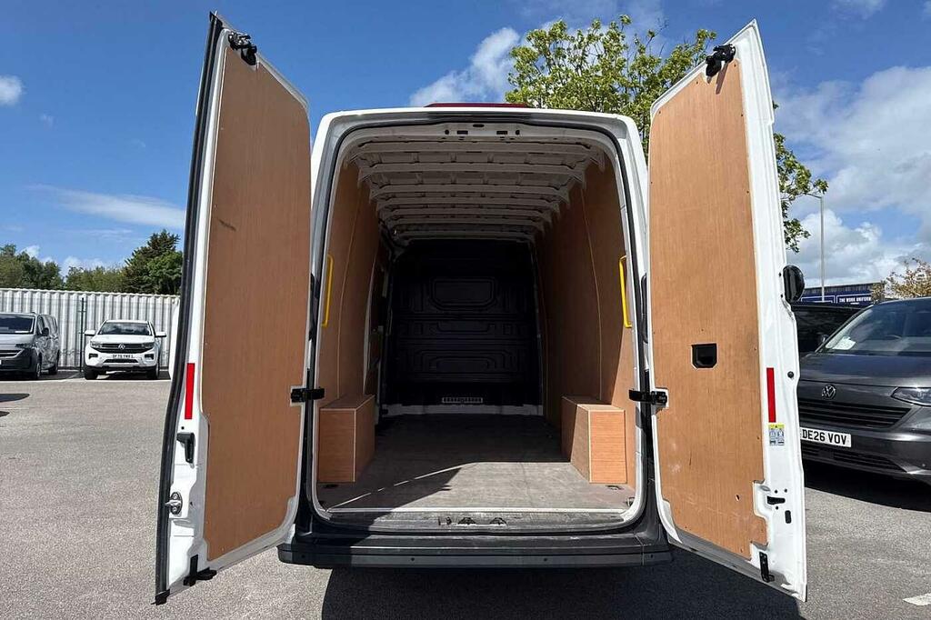 Volkswagen Crafter 2.0 Tdi 140Ps Commerce Plus High Roof Van White #9